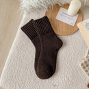 Nyzfexk women's mid-calf socks, plain, soft, comfortable and warm for winter, ideal for everyday wear.